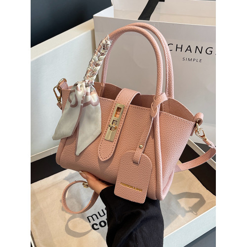 小衆時尚手拎水桶包女2025新款秋季潮流百搭單肩包高級感休閒女包