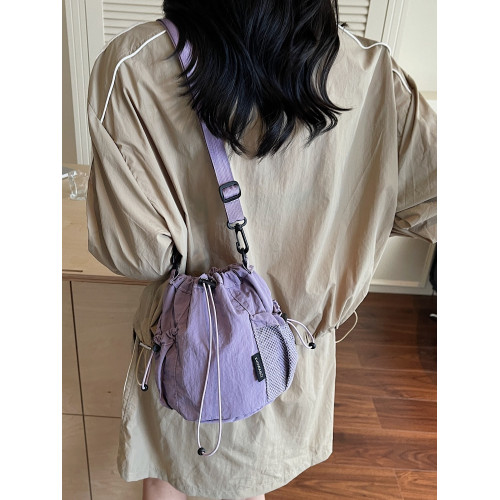 輕便百搭水桶包女休閒迷你單肩斜背手機包新款抽繩束口通勤帆布包