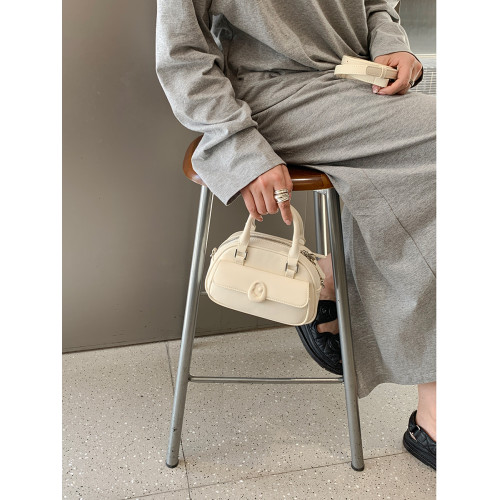 Micocah「元氣歐尼」手提枕頭包新款單肩斜背時尚高級感包包女式 Micocah「元氣歐尼」手提枕頭包新款單肩斜背時尚高級感包包女式