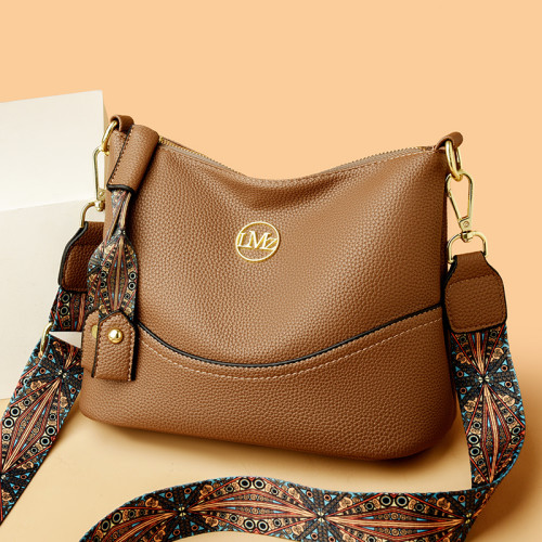 真皮包包女大容量水桶包2026新款斜後後背包寬肩帶百搭媽媽單肩腋下包 真皮包包女大容量水桶包2026新款斜後後背包寬肩帶百搭媽媽單肩腋下包