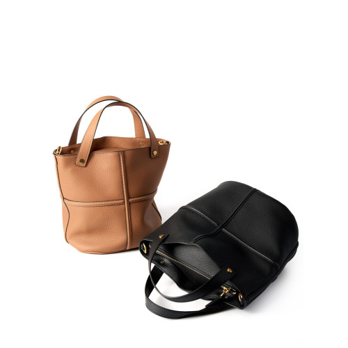 頭層牛皮水桶包通勤大容量單肩斜後後背包24新款歐美時尚真皮女士包包 頭層牛皮水桶包通勤大容量單肩斜後後背包24新款歐美時尚真皮女士包包