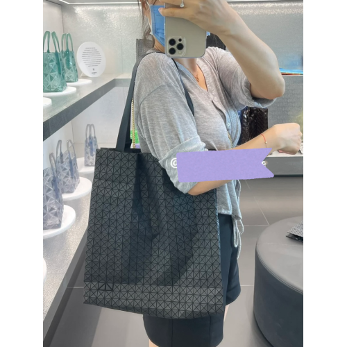 日本男女款幾何菱格大容量托特包矽膠購物袋單肩手提電腦包百搭