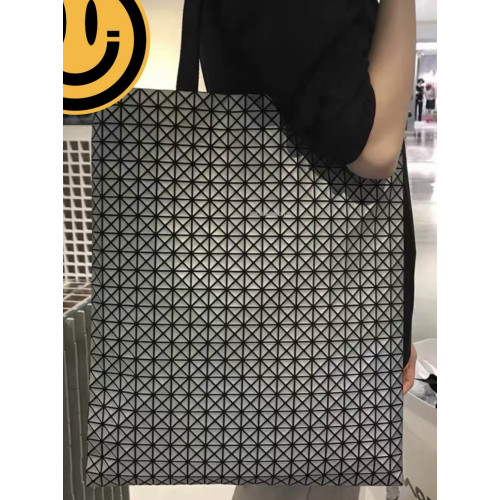 日本男女款幾何菱格大容量托特包矽膠購物袋單肩手提電腦包百搭