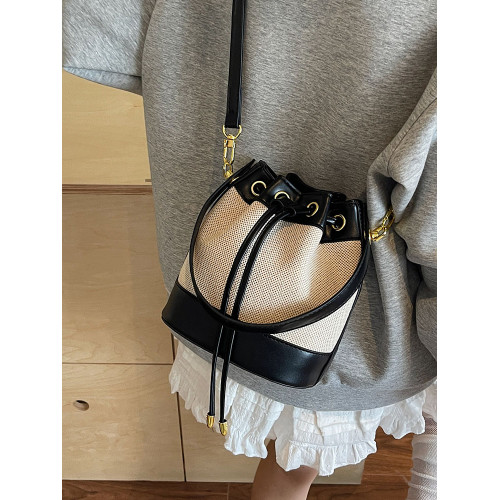 時尚洋氣水桶包包2025新款女夏手拎復古簡約單肩包小衆設計斜後後背包 時尚洋氣水桶包包2025新款女夏手拎復古簡約單肩包小衆設計斜後後背包