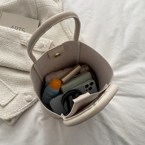 百搭質感小衆手提托特水桶包包女2023新款潮時尚歐美休閒軟面大包