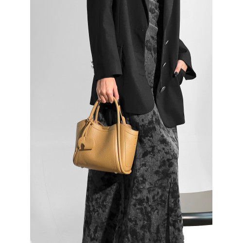 RANU真皮菜籃子水桶包包女2025新款高級感小衆設計單肩斜背手提包 RANU真皮菜籃子水桶包包女2025新款高級感小衆設計單肩斜背手提包