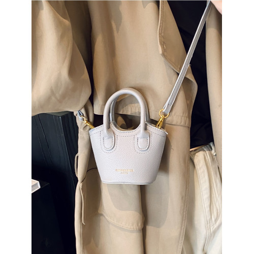 高級感洋氣迷你小包包女2024新款潮百搭斜後後背包時尚超火水桶口紅包 高級感洋氣迷你小包包女2024新款潮百搭斜後後背包時尚超火水桶口紅包