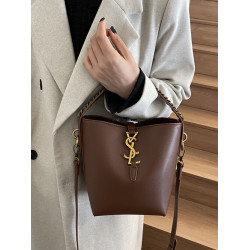 今年流行包包女手提輕奢水桶包2026夏季新款高級感小衆單肩斜後後背包