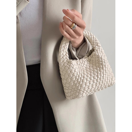 手工編織水桶包手拎小包包2025新款百搭洋氣純色高級感迷你斜後後背包