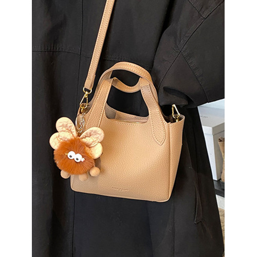 韓國ins潮流時尚水桶包女2025冬季簡約百搭單肩包高級感休閒女包