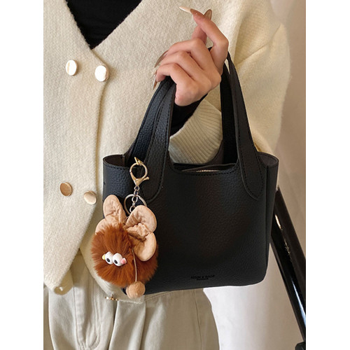 韓國ins潮流時尚水桶包女2025冬季簡約百搭單肩包高級感休閒女包