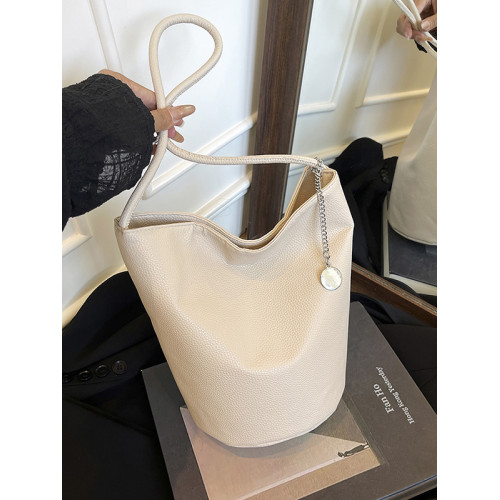 2025新款潮韓版洋氣手提水桶包簡約日常大容量時尚百搭質感單肩包