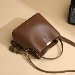 2026時尚手提包大包大容量水桶包單肩斜後後背包新款百搭通勤