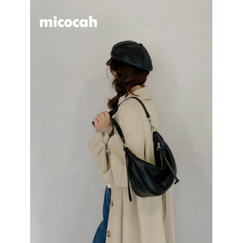 Micocah「月牙彎彎」包包新款女包百搭休閒高級黑色斜後後背包餃子包