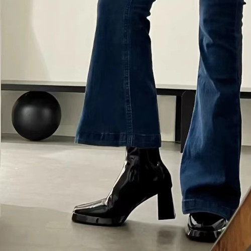 法式方頭粗跟小短靴女黑色真皮高跟鞋後拉鍊馬丁靴漆皮瘦瘦靴子冬