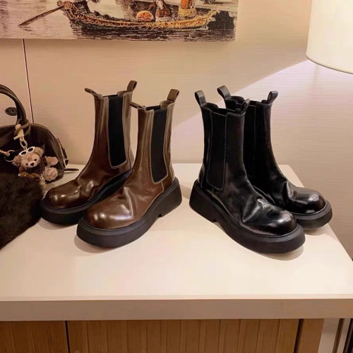 牛皮版~粗跟厚底英倫風切爾西靴女短靴真皮褶皺菸筒靴中筒馬丁靴