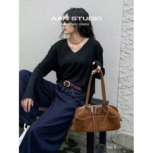 【AAN】頭層磨砂牛皮保齡球托特包女大容量通勤枕頭包手提單肩包