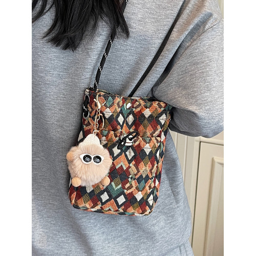 今年流行菱格包包女2025新款時尚洋氣斜後後背包女ins小衆百搭單肩包