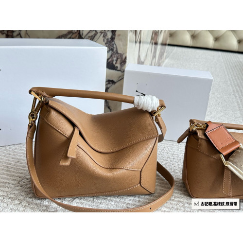 25新款單肩斜背手提包枕頭包mini幾何包puzzle雙肩帶拼接真皮女包