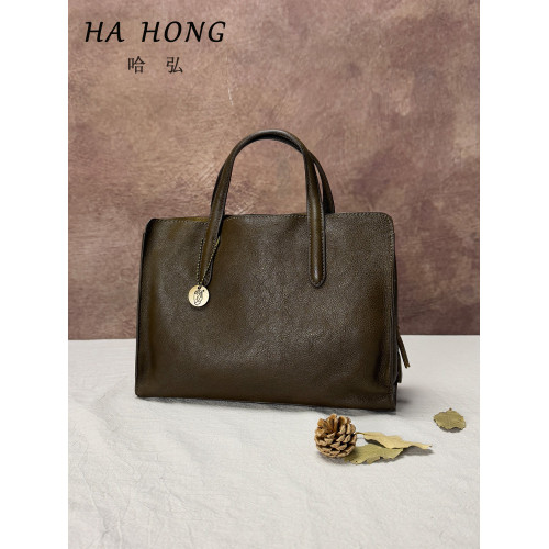 哈弘新款頭層牛皮斜背逛街包伯克包手提單肩包大容量真皮軟皮包包 哈弘新款頭層牛皮斜背逛街包伯克包手提單肩包大容量真皮軟皮包包