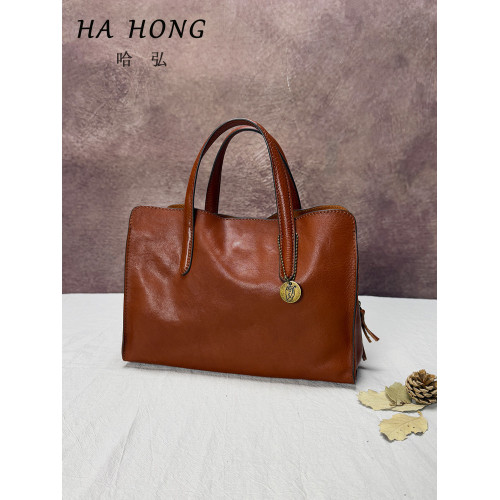 哈弘新款頭層牛皮斜背逛街包伯克包手提單肩包大容量真皮軟皮包包 哈弘新款頭層牛皮斜背逛街包伯克包手提單肩包大容量真皮軟皮包包