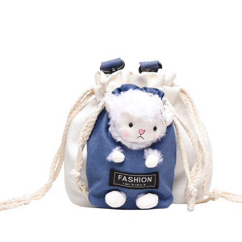 可愛小羊帆布斜後後背包包包女學生新款單肩包日系ins少女水桶小包潮