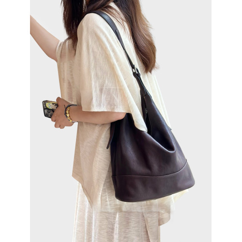 植鞣羊皮塌塌包雙耳真皮水桶包女大容量小衆高級感通勤單肩斜後後背包