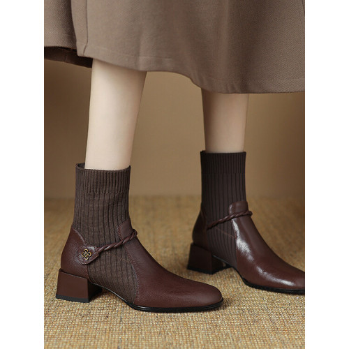 巨好看真皮短靴女秋冬新款中跟針織彈力襪子靴方頭粗跟瘦瘦馬丁靴 巨好看真皮短靴女秋冬新款中跟針織彈力襪子靴方頭粗跟瘦瘦馬丁靴
