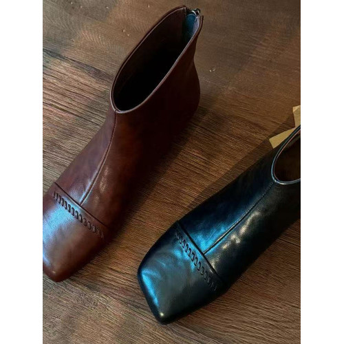 2025秋冬新款法式復古方頭短靴女粗跟真皮切爾西靴子大碼女鞋子