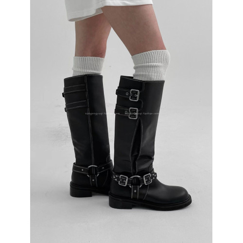 韓國東大門女鞋2025秋新款辣妹松弛感寬鬆大筒皮帶釦可調節高筒靴
