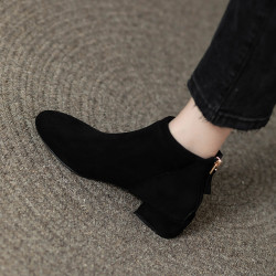 女鞋秋冬2026新款歐貨低跟圓頭後拉鍊方跟顯瘦時尚短靴女短筒平跟