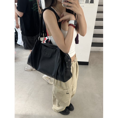 韓國小衆ason流浪包李茶仁同款皮面機車包單肩腋下包大容量手提包