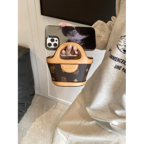 高級感印花迷你小熊手拎菜籃子包包女2024新款時尚洋氣公主水桶包