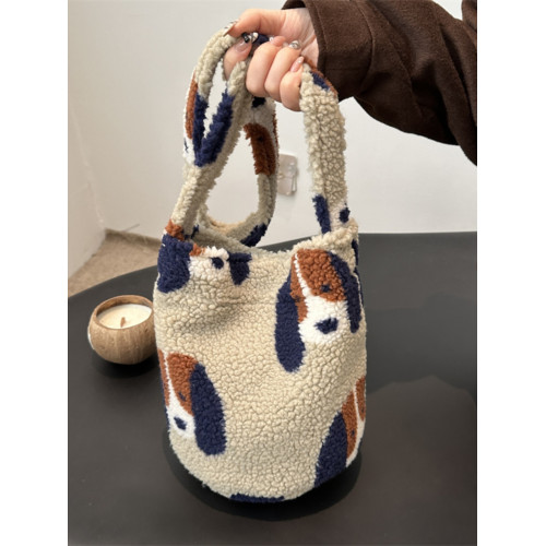 ins羊羔毛單肩包包女2024新款大容量托特包慵懶風百搭通勤斜後後背包 ins羊羔毛單肩包包女2024新款大容量托特包慵懶風百搭通勤斜後後背包