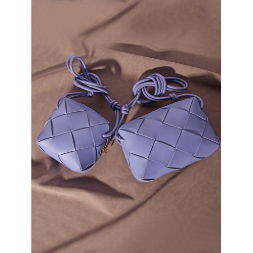 綠色包包女式2026新款真皮相機包小衆斜後後背包編織盒子包小方包迷你