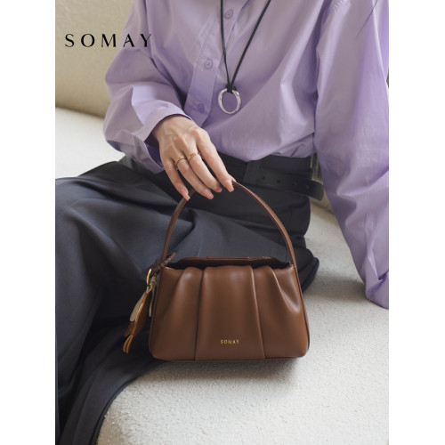 休閒包包女士2026新款春夏百搭單肩斜後後背包女款小衆設計手提女包小 休閒包包女士2026新款春夏百搭單肩斜後後背包女款小衆設計手提女包小