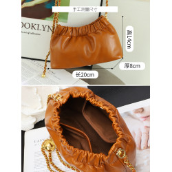 純牛皮小金球鏈條斜背小包包水桶包女百搭2026新款真皮單肩雲朵包