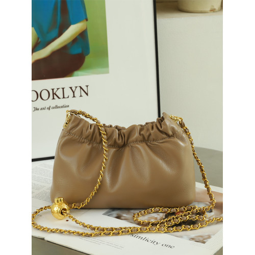 純牛皮小金球鏈條斜背小包包水桶包女百搭2026新款真皮單肩雲朵包