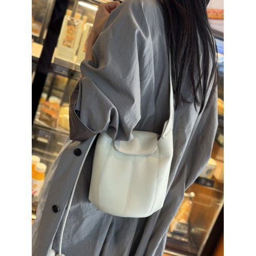 復古南瓜包女2026新款真皮軟皮腋下水桶包高級感托特包單肩斜後後背包 復古南瓜包女2026新款真皮軟皮腋下水桶包高級感托特包單肩斜後後背包