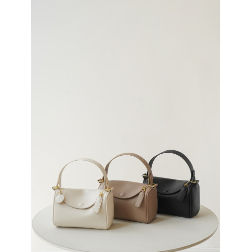 小衆設計包包女2025新款高級感斜後後背包通勤單肩手提包大容量枕頭包 小衆設計包包女2025新款高級感斜後後背包通勤單肩手提包大容量枕頭包