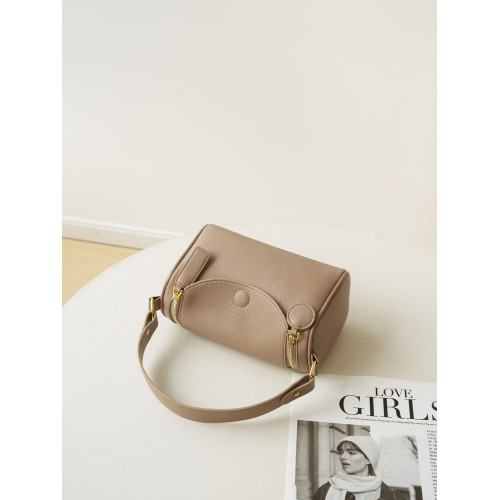 小衆設計包包女2025新款高級感斜後後背包通勤單肩手提包大容量枕頭包 小衆設計包包女2025新款高級感斜後後背包通勤單肩手提包大容量枕頭包