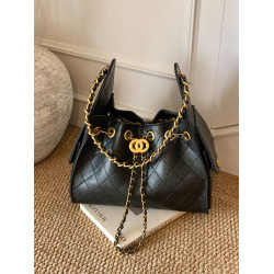 高級感菱格鏈條水桶包包2025日常上班通勤抽帶秋季新款女式單肩包