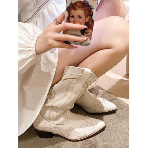 歐美V口刺綉不過膝西部牛仔靴女2024新款高跟復古白色騎士時裝靴 歐美V口刺綉不過膝西部牛仔靴女2024新款高跟復古白色騎士時裝靴