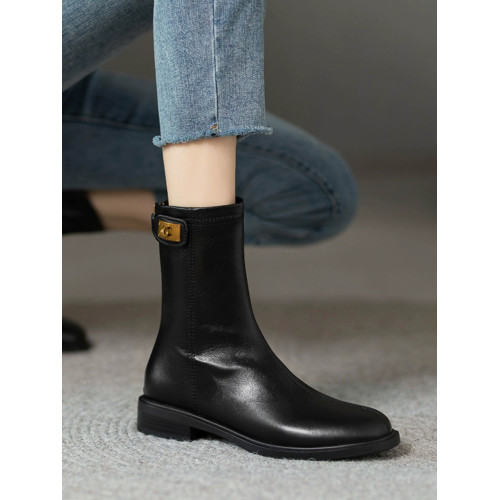 2026新款真皮百搭低跟馬丁靴女秋冬單靴瘦瘦靴英倫風圓頭中筒短靴