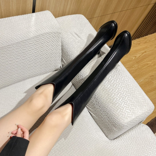 巨好看尖頭顯瘦V口加絨長筒靴子女2026秋冬新款秋季高跟高筒長靴