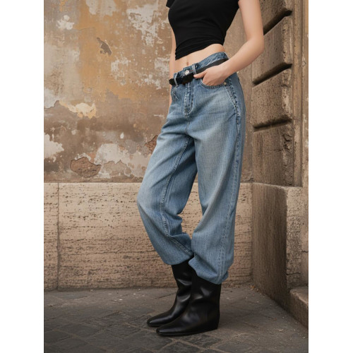 新款簡約方頭內增高坡跟寬筒中筒靴時裝套筒馬丁菸筒短靴女靴子