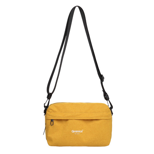 Qminica 2026日常輕便帶娃出門單肩多功能休閒情侶斜後後背包女百搭