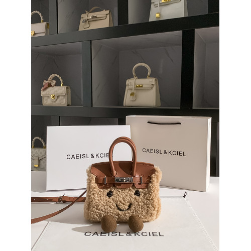 CAEISL_KCIEL女包小衆高級感卷毛鉑金包女2025新款秋冬手提斜後後背包 CAEISL_KCIEL女包小衆高級感卷毛鉑金包女2025新款秋冬手提斜後後背包