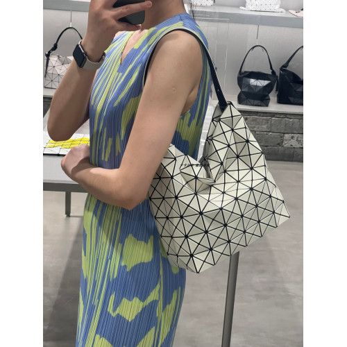 新款幾何菱形格包VALLEY法棍包腋下芭蕾包單肩手提時尚HOBO包包女 新款幾何菱形格包VALLEY法棍包腋下芭蕾包單肩手提時尚HOBO包包女