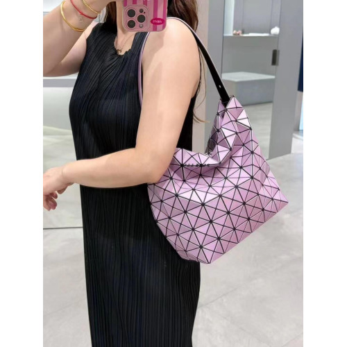 新款幾何菱形格包VALLEY法棍包腋下芭蕾包單肩手提時尚HOBO包包女 新款幾何菱形格包VALLEY法棍包腋下芭蕾包單肩手提時尚HOBO包包女